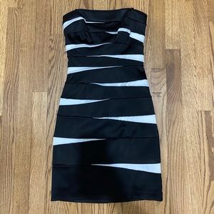 Black and white strapless dress
